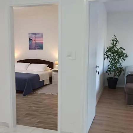 Apartment Luna *