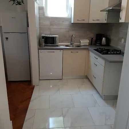 Apartment Luna *